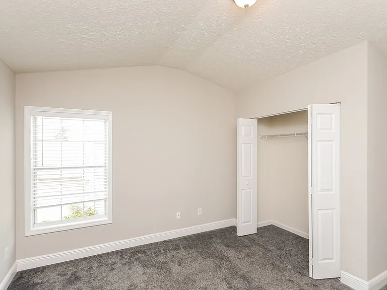7038 Hillcrest Chase Ln — Photo 14