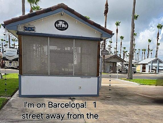 3rd image of 2196 Barcelona
