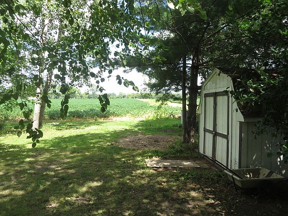 4th image of 19311 Norwood Dr