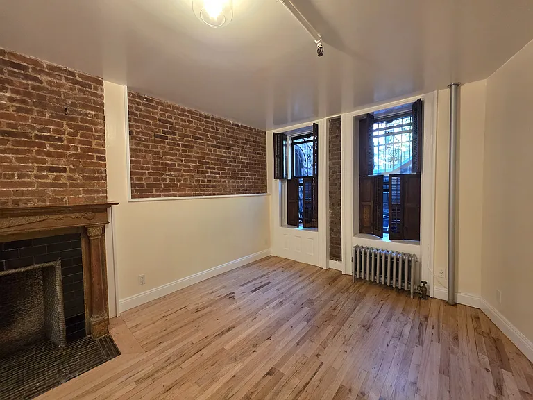 548 W 142nd St #1 — Photo 2