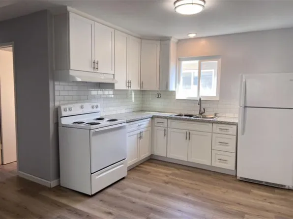 2405 V St #3, Sacramento, CA 95818