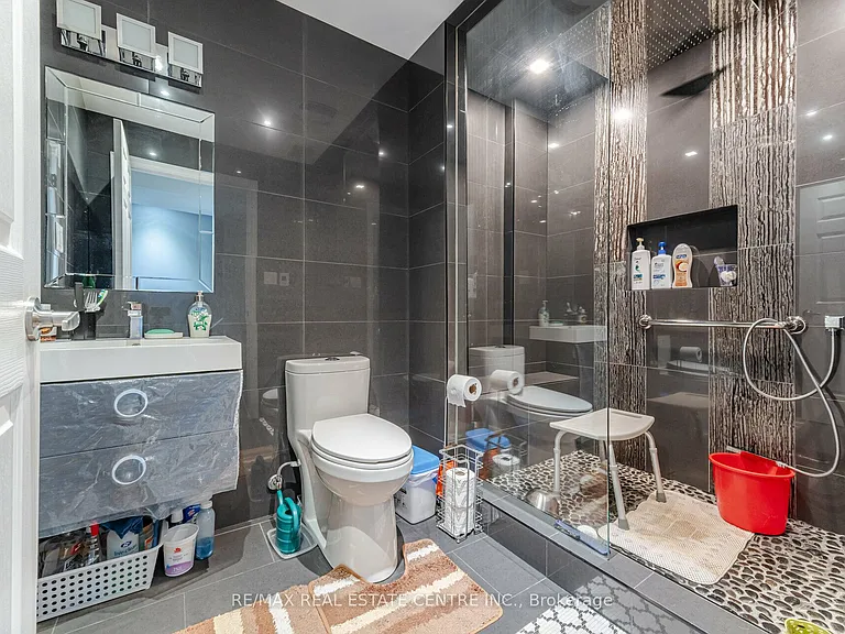 34 Alex Campbell Cres — Photo 34