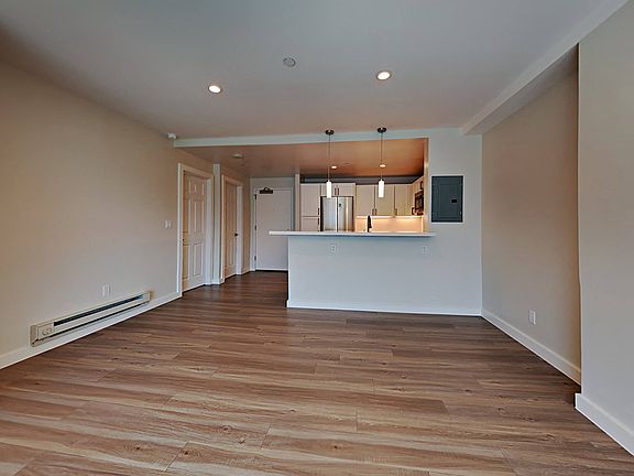 3rd image of 1700 California St #3457442