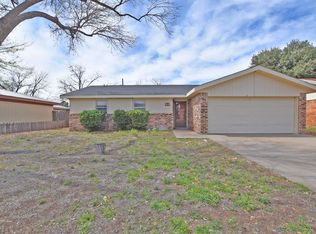 707 S Leon Ave, Monahans, TX 79756