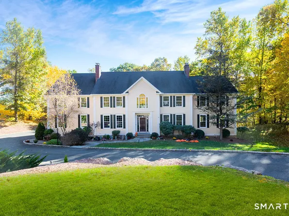 40 Magellan Lane, Easton, CT 06612