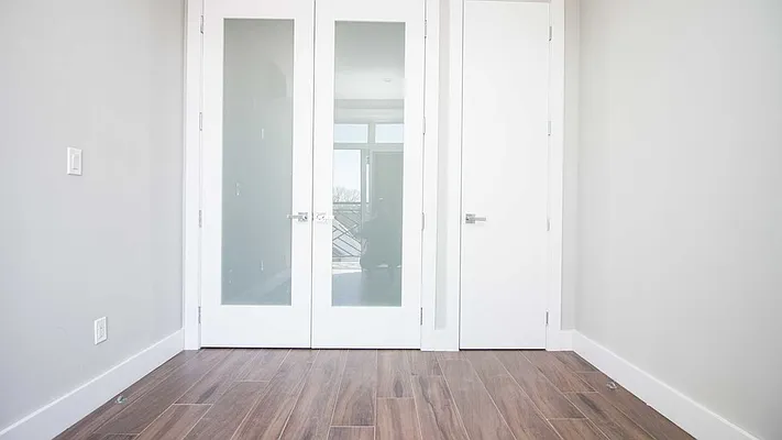 Rented by Nooklyn NYC LLC | media 81