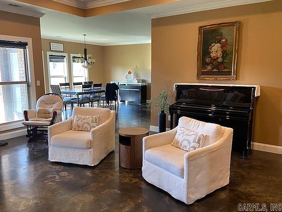 3rd image of 4893 Darr Hill Rd