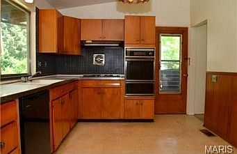 5th image of 1485 Thoroughbred Ln