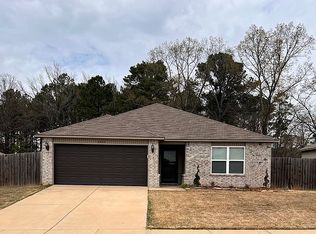 6448 Amalie Dr, Alexander, AR 72002