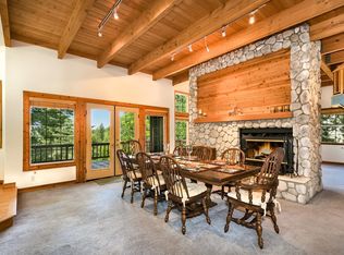 127 Grizzly Rd, Lake Arrowhead, CA 92352