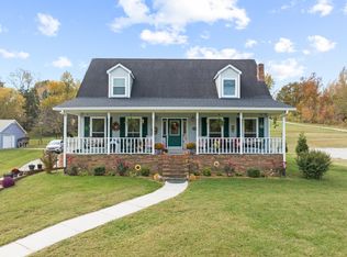 2560 Mine Lick Creek Rd, Cookeville, TN 38501