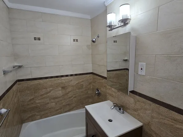 175-20 Wexford Terrace image 9 of 25