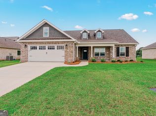 233 Otters Ridge Dr, Kathleen, GA 31047