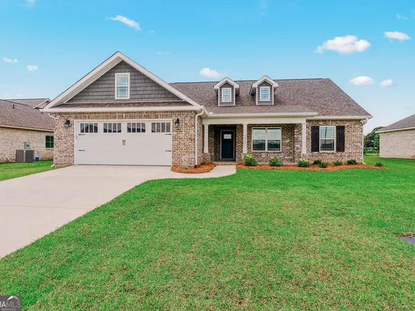 233 Otters Ridge Dr, Kathleen, GA 31047