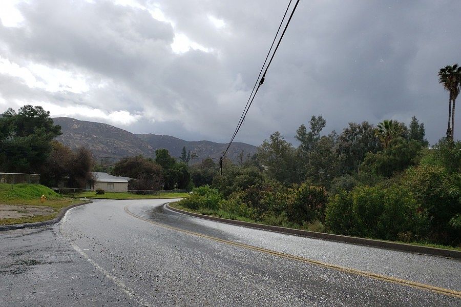 2nd image of 10137 Hawley Rd