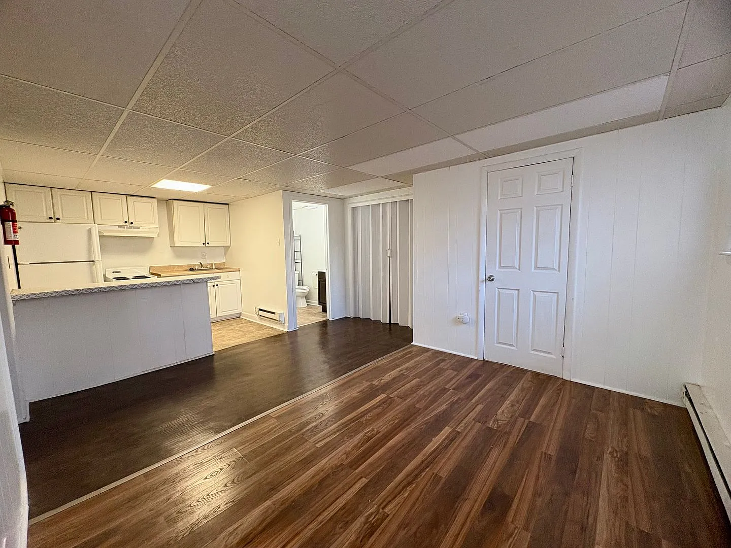 534 W Market Street — Photo 4