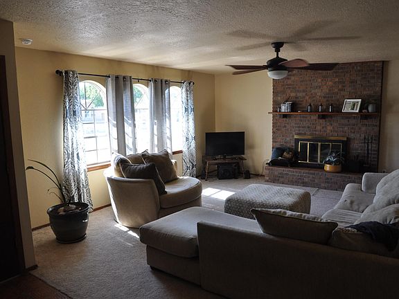 Living room near entry