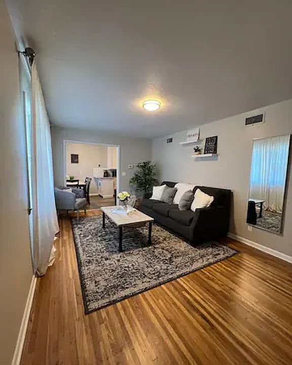 1st image of 1824 E Evanston St