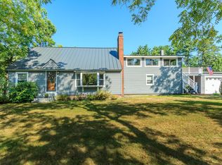 190 Litchfield Rd, Londonderry, NH 03053