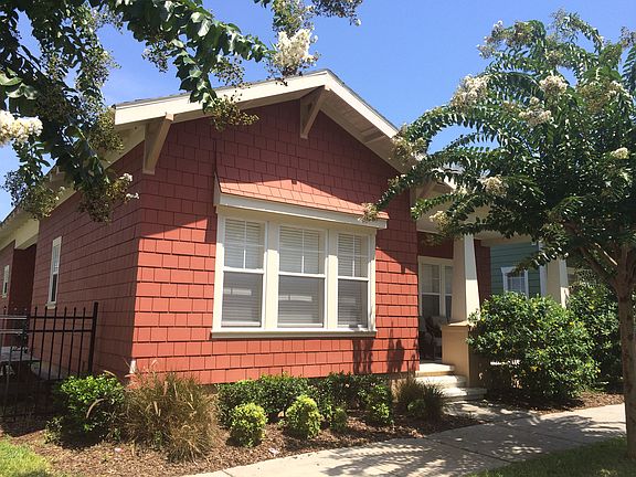 3rd image of 2877 Wilford Ave