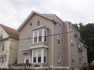 87 Central Ave APT 3R, Pawtucket, RI 02860