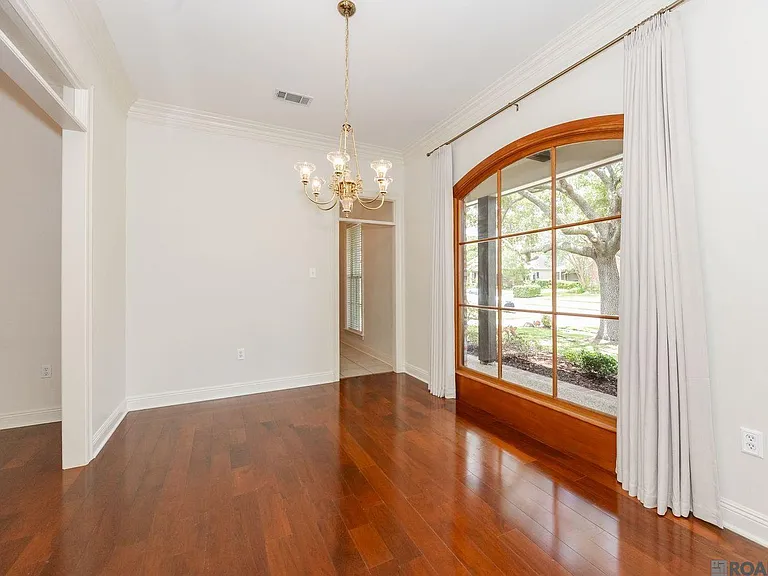 1738 Great Oak Dr — Photo 8