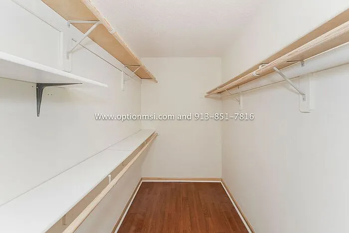 916 NW 62nd Ter — Photo 20