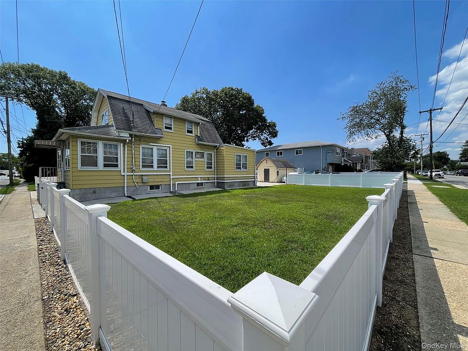 1st image of 404 Baldwin Road