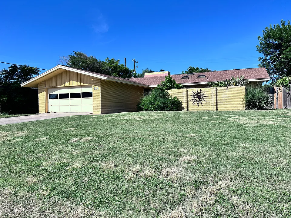 114 E Janin Cir