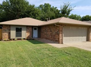 133 Brad St, Edmond, OK 73003