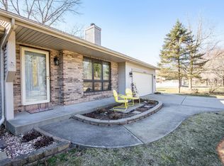 48710 Apple Ln, Mattawan, MI 49071