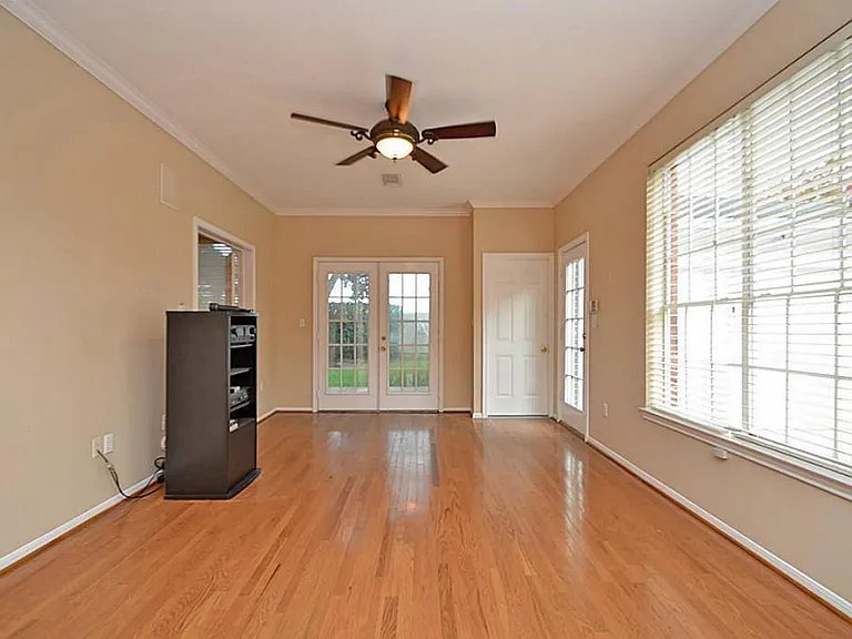 4407 April Meadow Way — Photo 15