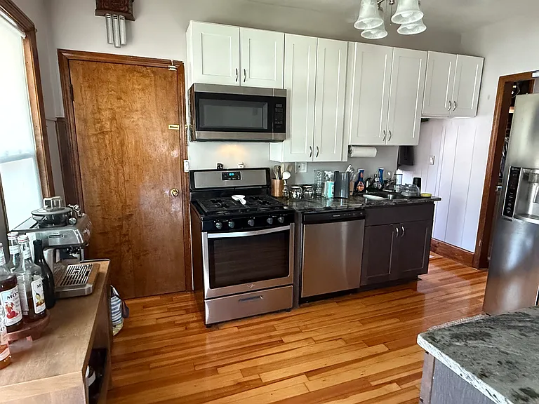 83 Litchfield St #3 — Photo 21