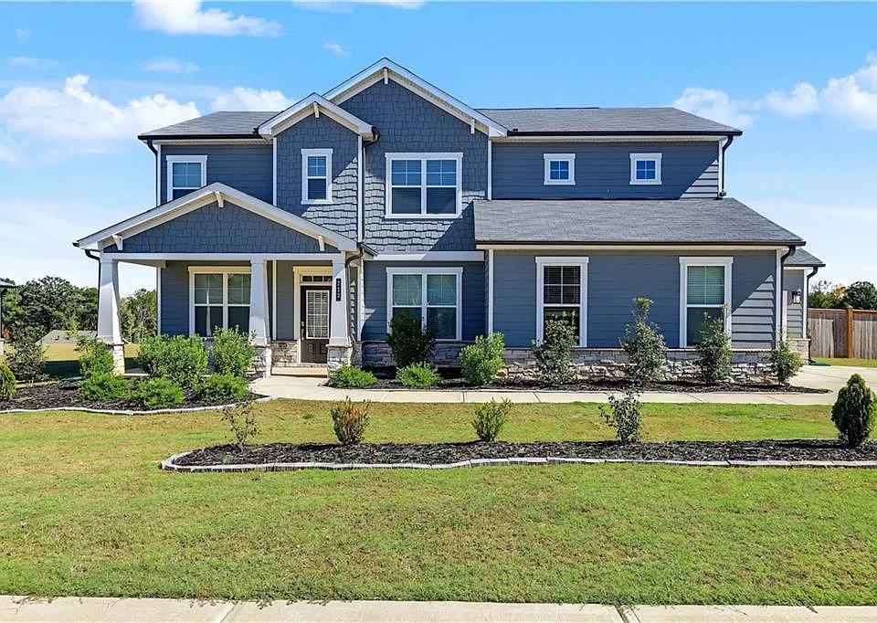 712 Hedwig Dr