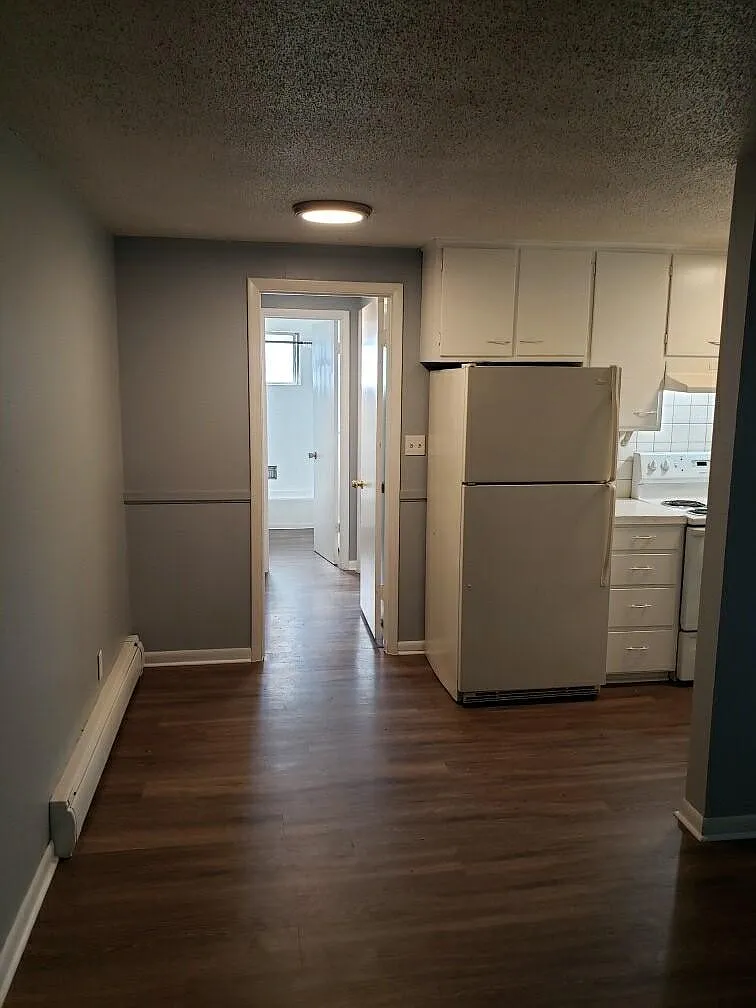 Building Photo - 1637 Kimbark St #7