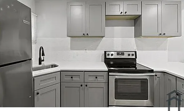2 bed, $1,400 — Photo 2