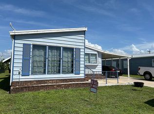 9124 Flamingo Cir, North Fort Myers, FL 33903