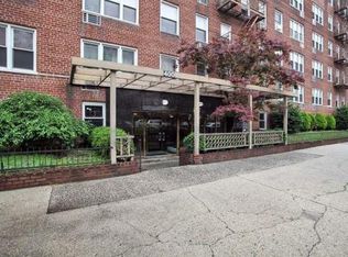 400 E 17th St, Brooklyn, NY 11226