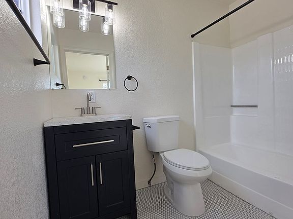 4th image of 4472 & 4484 Felton St #4