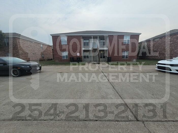 1st image of 2806 Cantabrian Dr