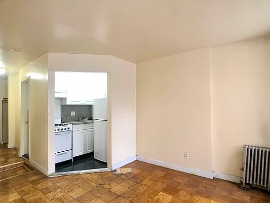 Rented by Bond New York | media 1