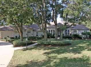 676 Queens Harbor Blvd, Jacksonville, FL 32225