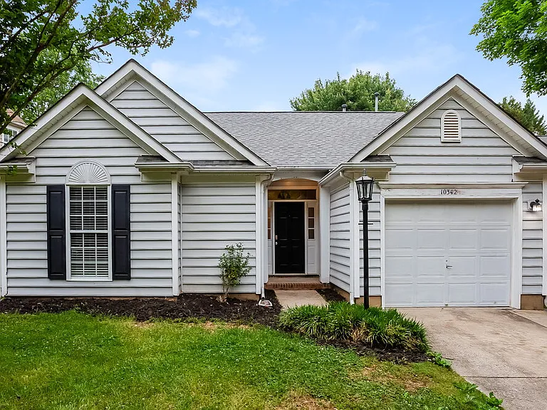 10342 Battle Ct — Photo 3