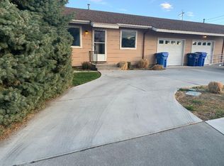 495 Meadows Ln, Twin Falls, ID 83301