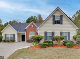 2537 Weycroft Cir, Dacula, GA 30019