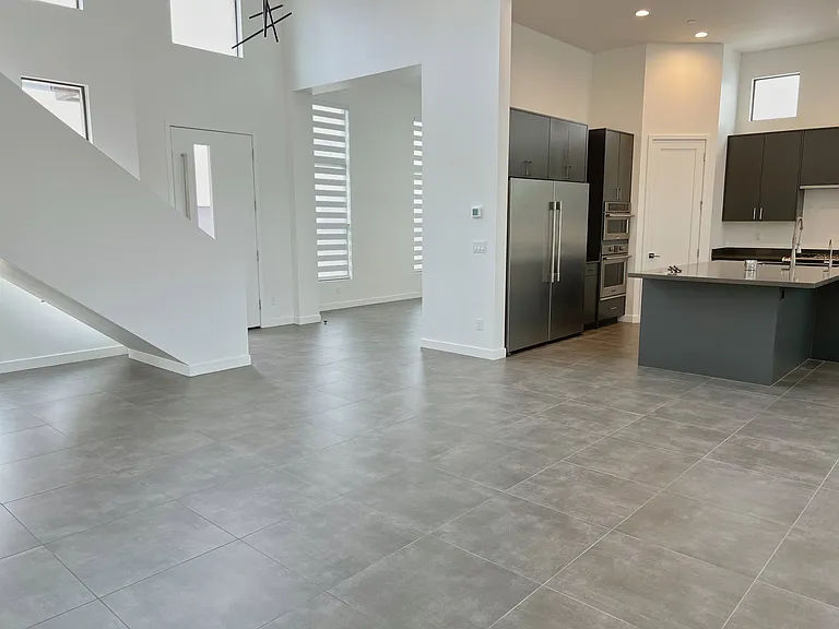 10920 E North Ln — Photo 5