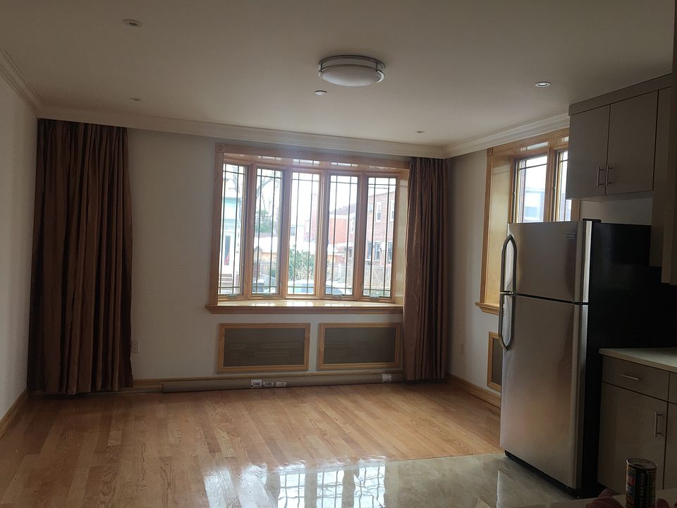 1st image of 61-40 172 St #1