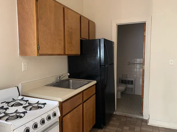 206 West 121st Street image 2 of 10