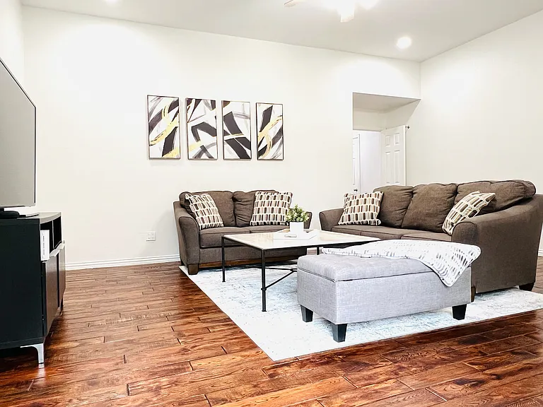 1610 Wagon Wheel Dr — Photo 10