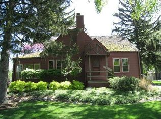 N405 Gary Ave, Wheaton, IL 60187